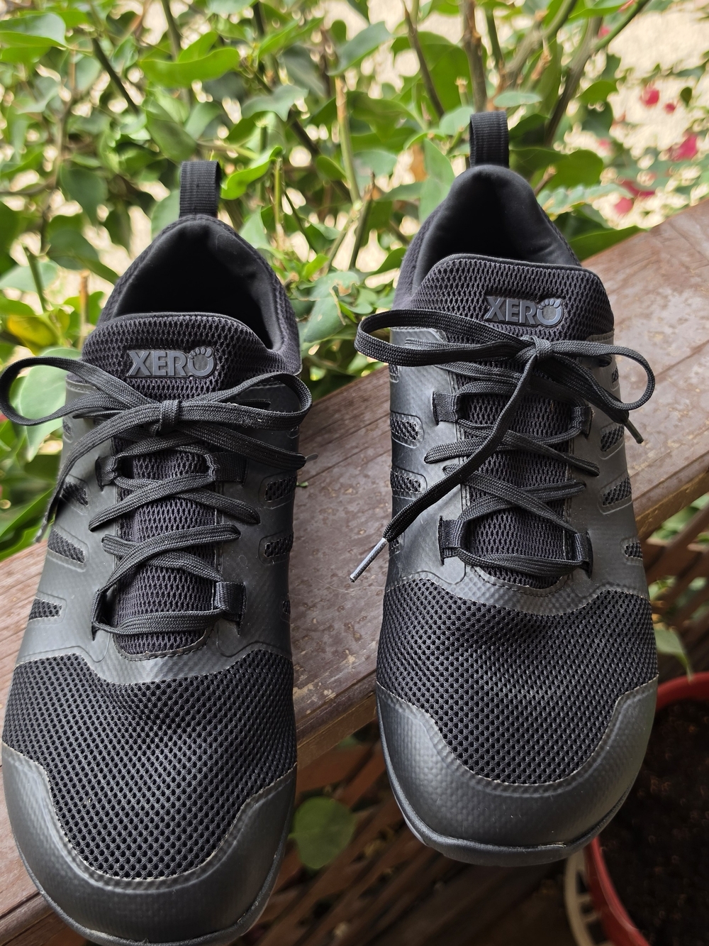 Xero Shoes Forza Runner Men's 10 Black Minimalist Barefoot Running Shoes